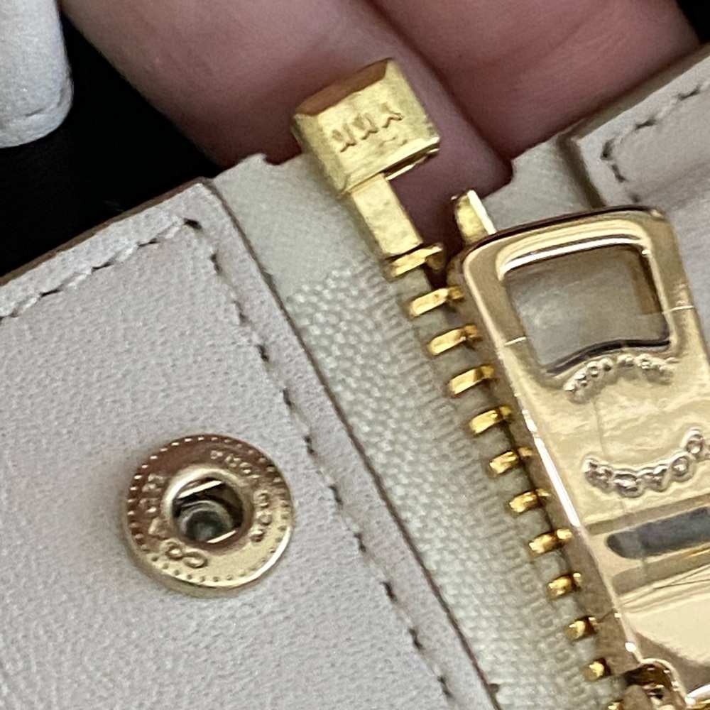 Coach Swagger 27 Pebbled Leather – Style 34616 in White Ivory Chalk - Picture 11 of 13